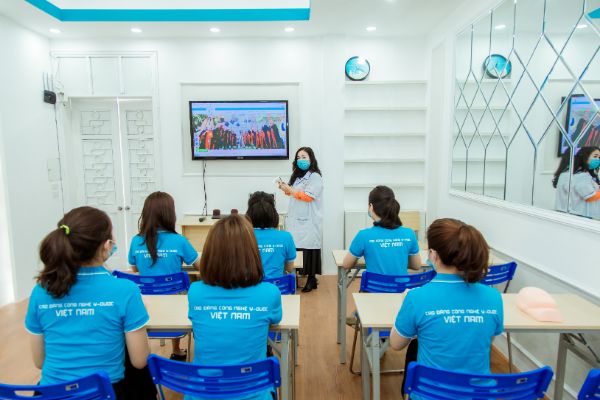 Cao đẳng Công nghệ Y - Dược Việt Nam tuyển sinh ngành chăm sóc sắc đẹp