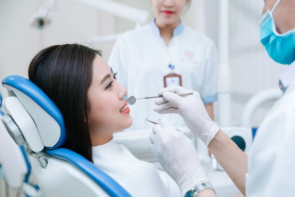 Kỹ thuật viên phục hình răng