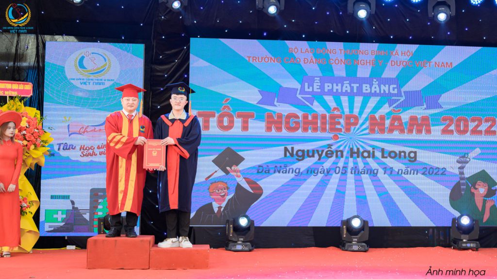 Cấp bằng tốt nghiệp cao đẳng ngôn ngữ Hàn Quốc