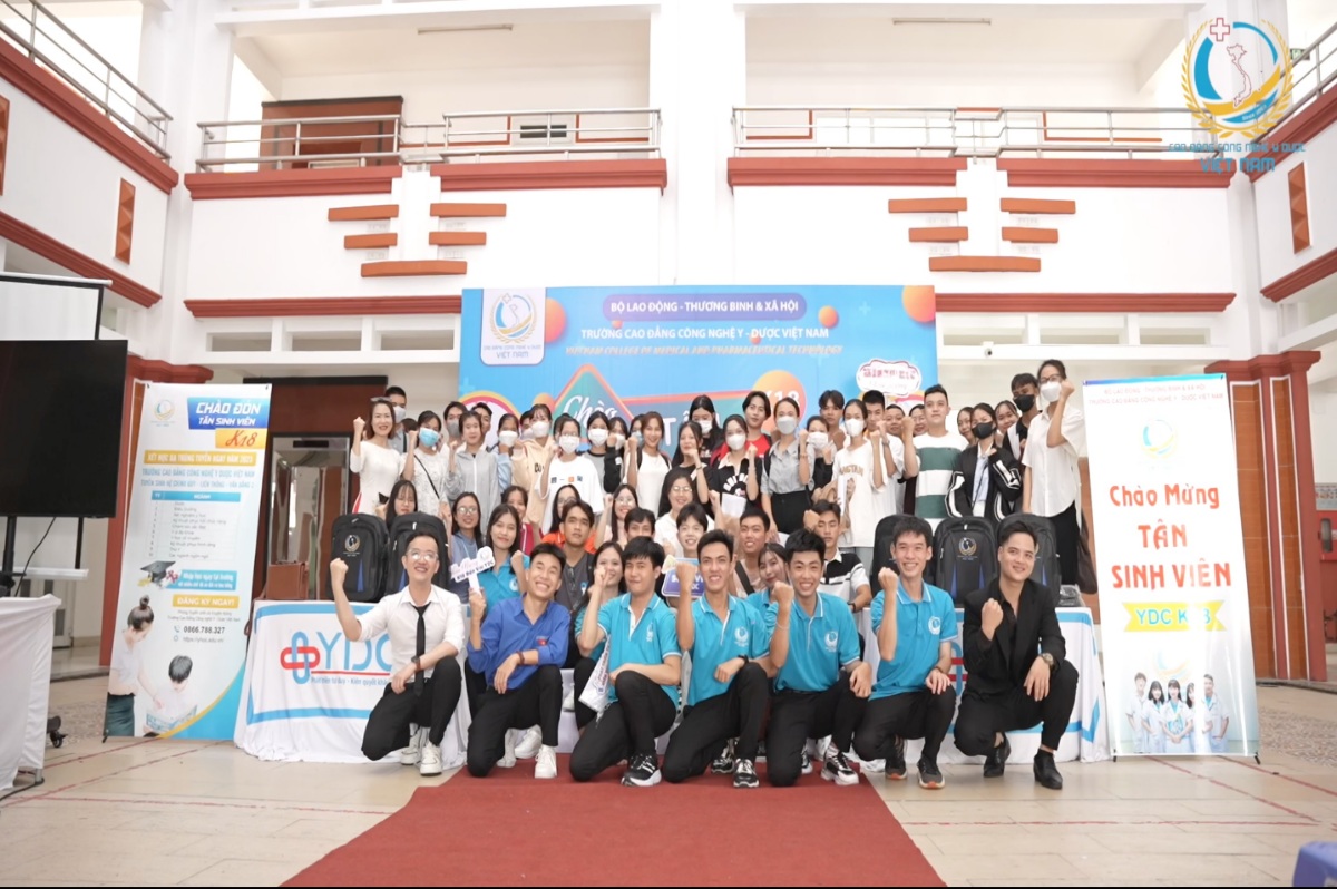 Bỏ qua rào cản học phí, tự tin trở thành TÂN SINH VIÊN Y KHOA của Trường Cao đẳng Công nghệ Y - Dược Việt Nam