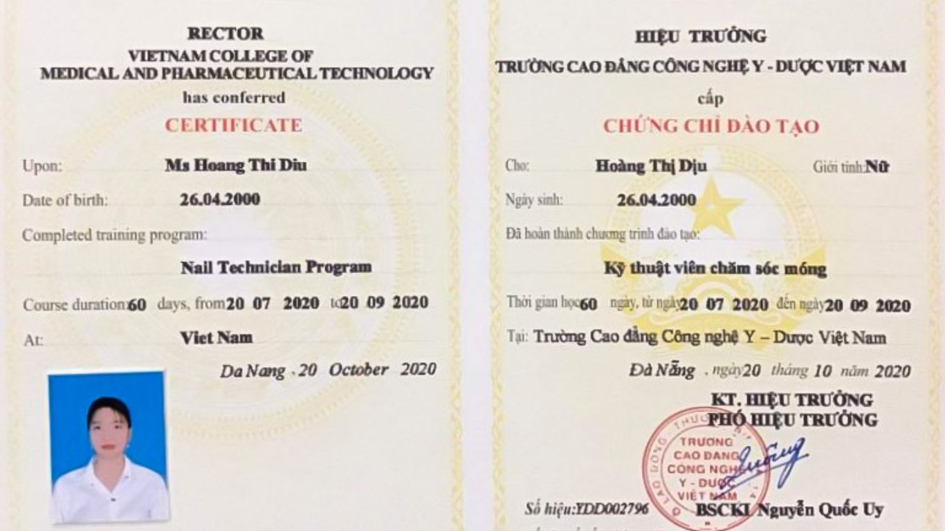 mau chung chi nghe nail